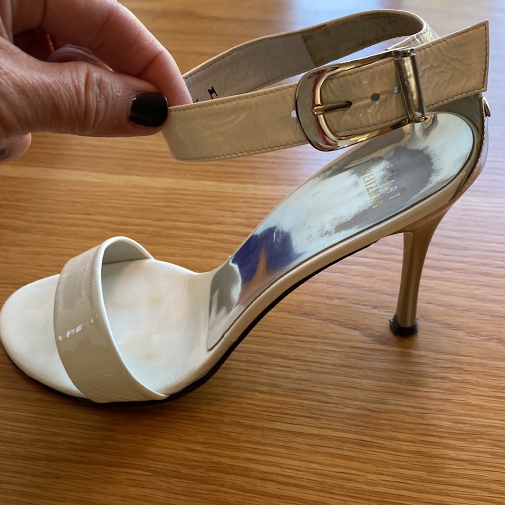 STUART WEITZMAN High Heel Patent White & Silver Ankle Strap Sandals Sz 8-1/2M - Picture 4 of 13